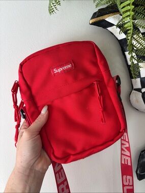 Supreme Red Crossbody Shoulder Bag (SS18)